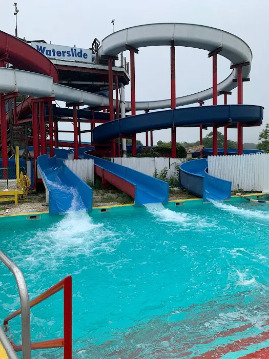Action Amusements Waterslide 4