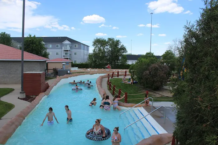 Raging Rivers Waterpark 0