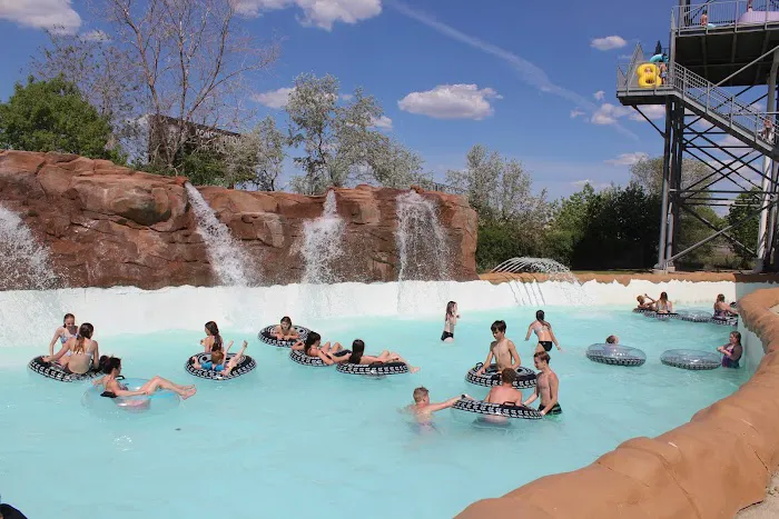 Raging Rivers Waterpark 7