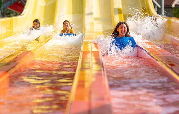 How to Save Money on Water Park Tickets – Tips and Tricks for Affordable Fun