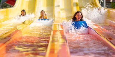 How to Save Money on Water Park Tickets – Tips and Tricks for Affordable Fun