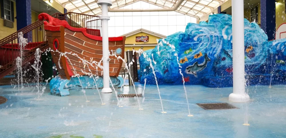 Best Water Parks with Heated Pools in Winter for a Year-Round Splash