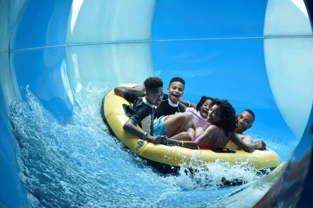 Best Water Parks with Mini Golf Courses and Extra Activities for Family Fun