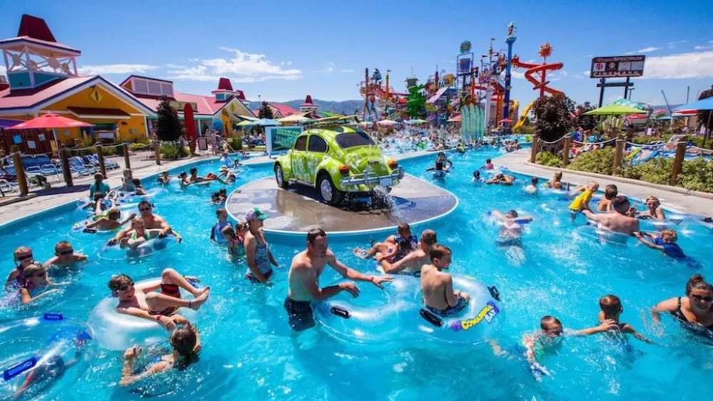 Comprehensive Guide to Water Park Photography and Video Policies for Visitors and Professionals