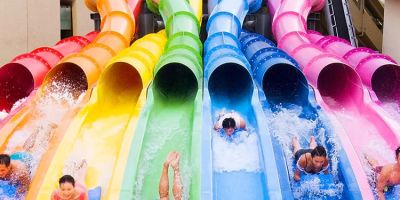 Discover Top Water Parks with Free Wi-Fi and Charging Stations for a Seamless Day of Fun