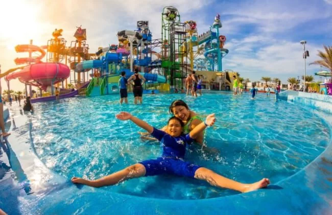 Top Water Parks with Kid-Friendly Swimming Areas for Family Fun