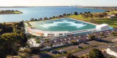 Top Water Parks Featuring Wave Pools with Artificial Surfing